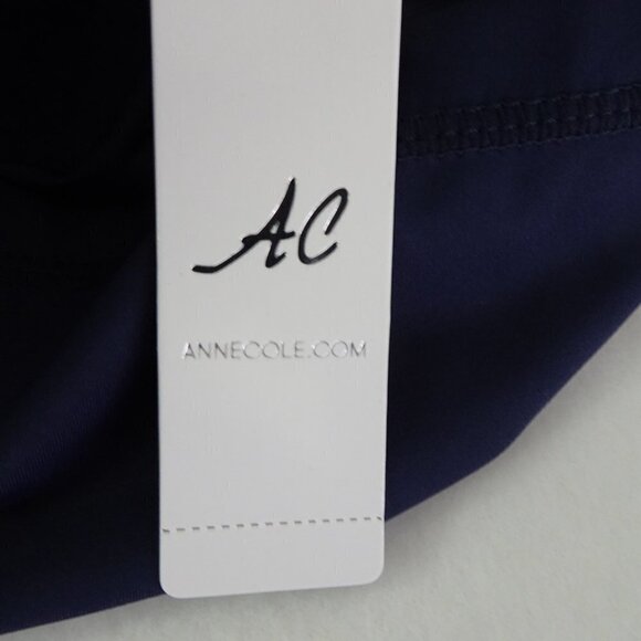 Anne Cole Cropped Tank Top Women's Size M Blue Racerback High Neck Gym Workout - Picture 7 of 10